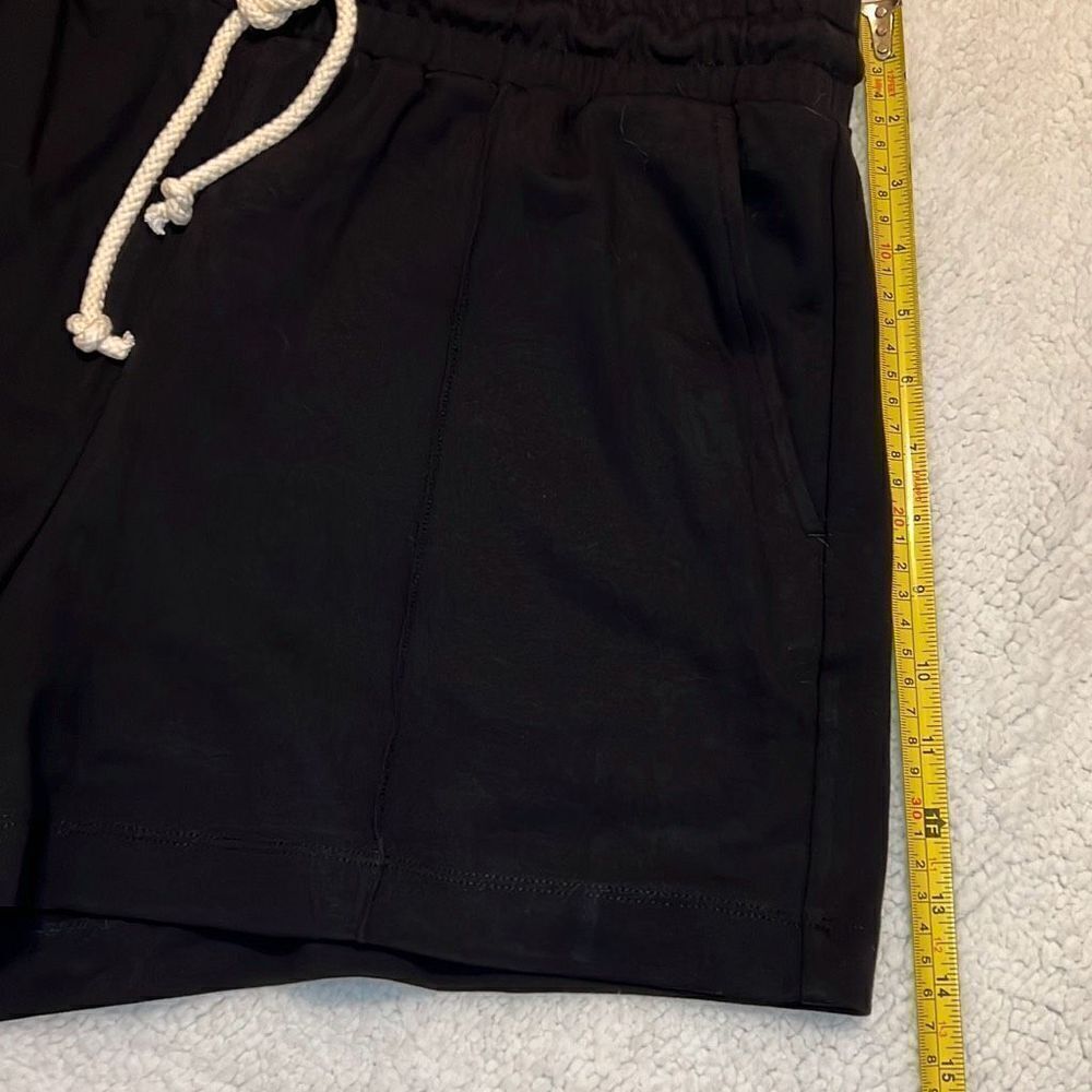 Loft black drawstring shorts medium - Picture 2 of 8